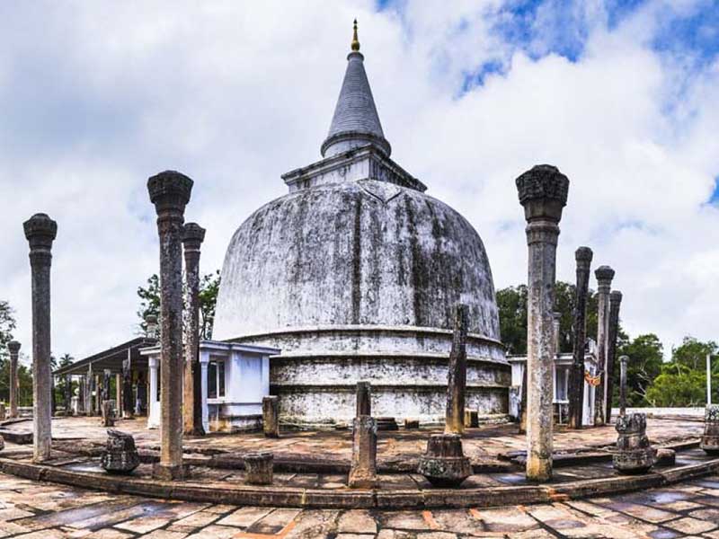 Lankaramaya Anuradhapura Sri Lanka - Lankarama Stupa in Anuradhapura Sri Lanka - Visit Lankarama Sthupa on your trip to Anuradhapura - Lankarama Buddhist Vihara - Lankarama Dagoba in Anuradhapura, Sri Lanka - Lankaramaya in Anuradhapura Kingdom