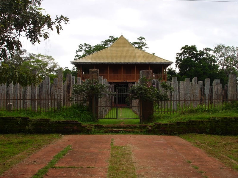 Visit Lovamahapaya on your trip to Anuradhapura - Lovamahapaya in Anuradhapura Sri Lanka - Lovamahapaya in Sri Lanka - Picture of Lovamahapaya, Anuradhapura - Lankaramaya in Anuradhapura Kingdom