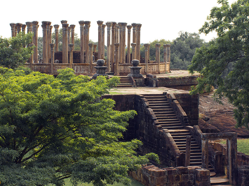 Medirigiriya Vatadage, Polonnaruwa - History of the monastery - Picture of Medirigiriya Vatadage - Visit Medirigiriya Vatadage on your trip to Polonnaruwa - Medirigiriya Watadageya in Sri Lanka - Medirigiriya Vatadageya and Monastery Complex