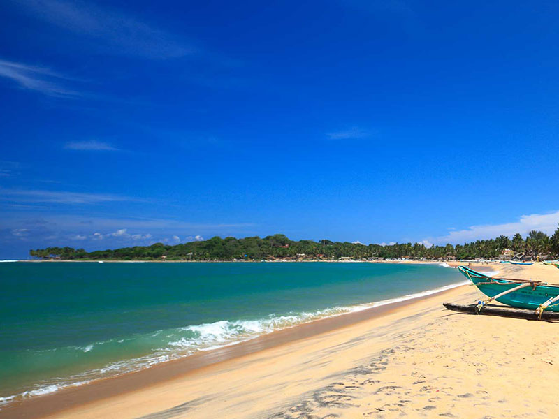 Arugambay Beach in Sri Lanka - Beach Destinations in Sri Lanka - Sri Lanka Beach Destinations - Beaches in Sri Lanka - Sri Lanka Beaches - Things to do in Arugambay - Arugambay Hotels