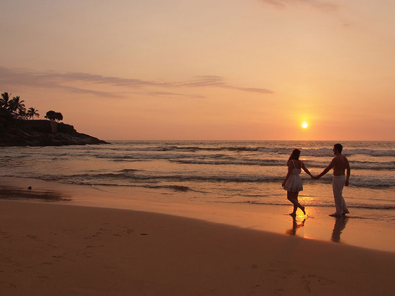 Beach in Sri Lanka - Beach Destinations in Sri Lanka - Sri Lanka Beach Destinations - Bentota Beach, sri lanka - sri lanka beaches - beach stays in bentota - bentota hotels - hotels in bentota