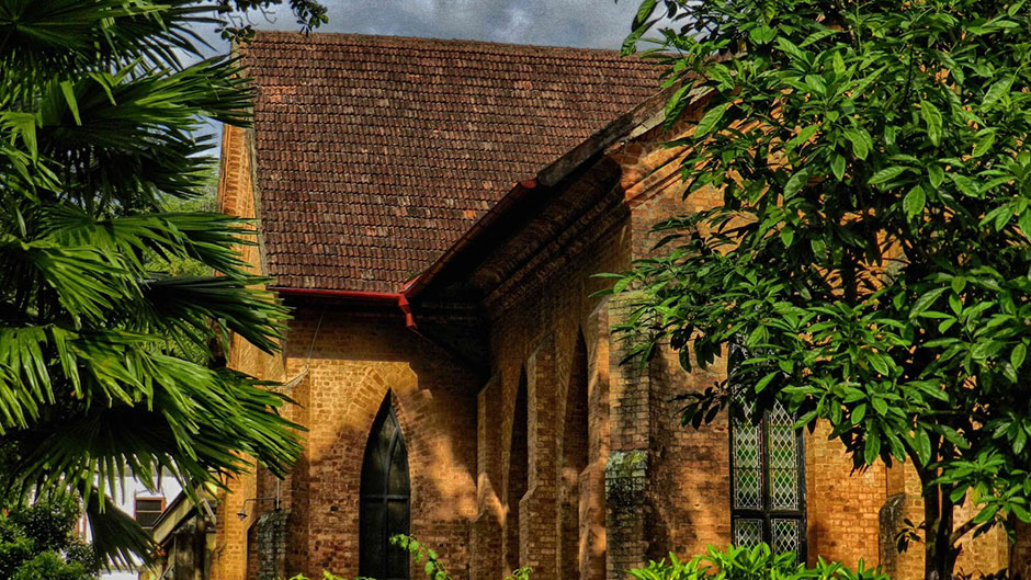 Historical Churches in Sri Lanka - St. Paul's Church, Kandy