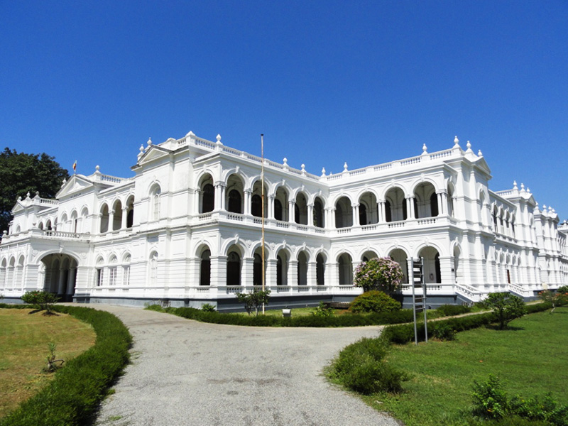 Wartime cemeteries in Sri Lanka, Mansions in Sri Lanka, Buildings in Sri Lanka