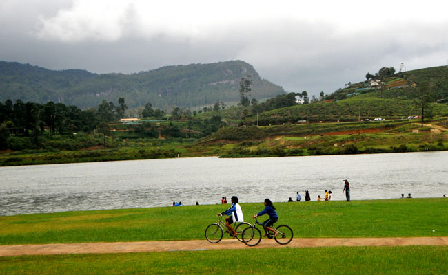 Family Friendly Holidays, Family Trip in Sri lanka, Budget trips in Sri Lanka, family vacations in sri lanka, Sri Lanka family tours, sri lanka holidays for family, Family Holidays, Trips for family, Kids Tours, Family Tours in Sri Lanka, Kids friendly Tours in Sri Lanka